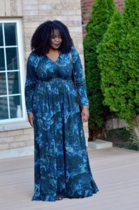 The perfect Fall Plus Size Maxi Dress - My Curves And Curls