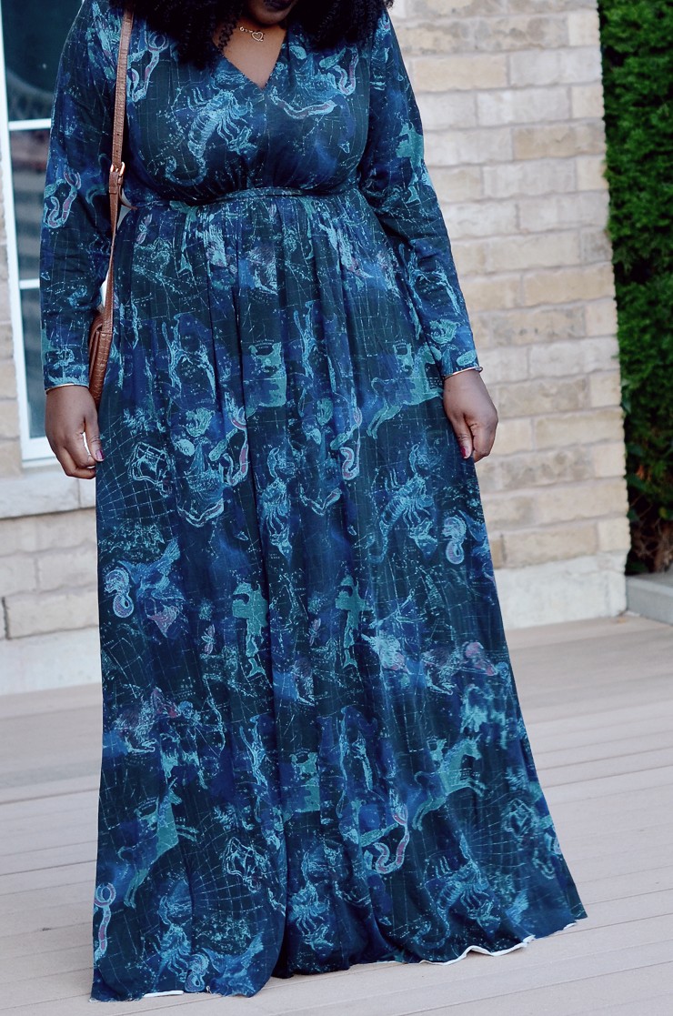 plus-size-fall-maxi-dress-transitioning-to-autumn