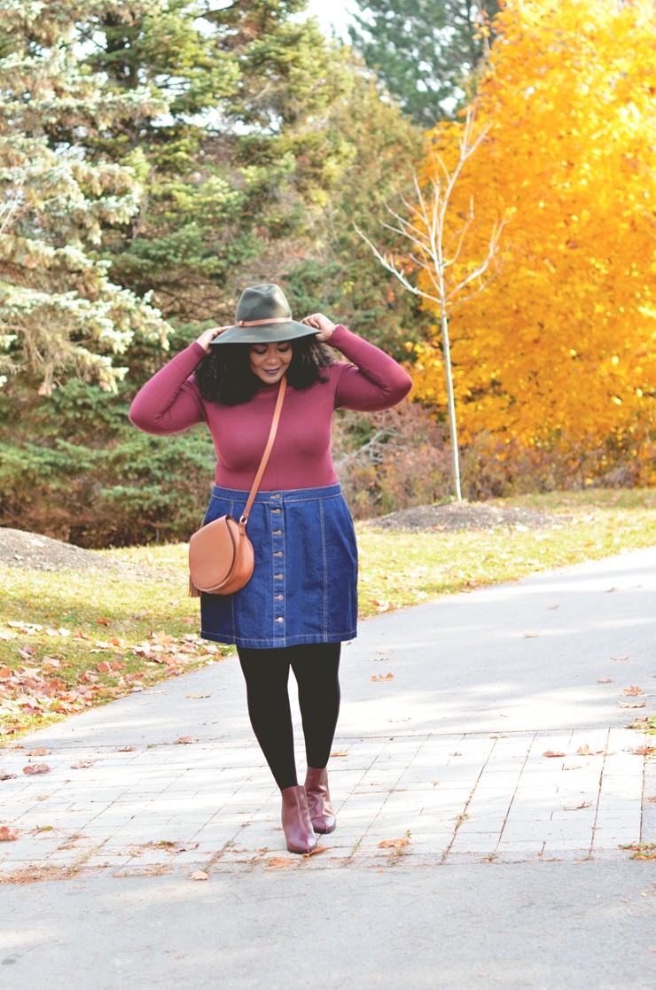 denim-skirt-turtleneck-fashion-blogger-plus-fall-outfit-ideas