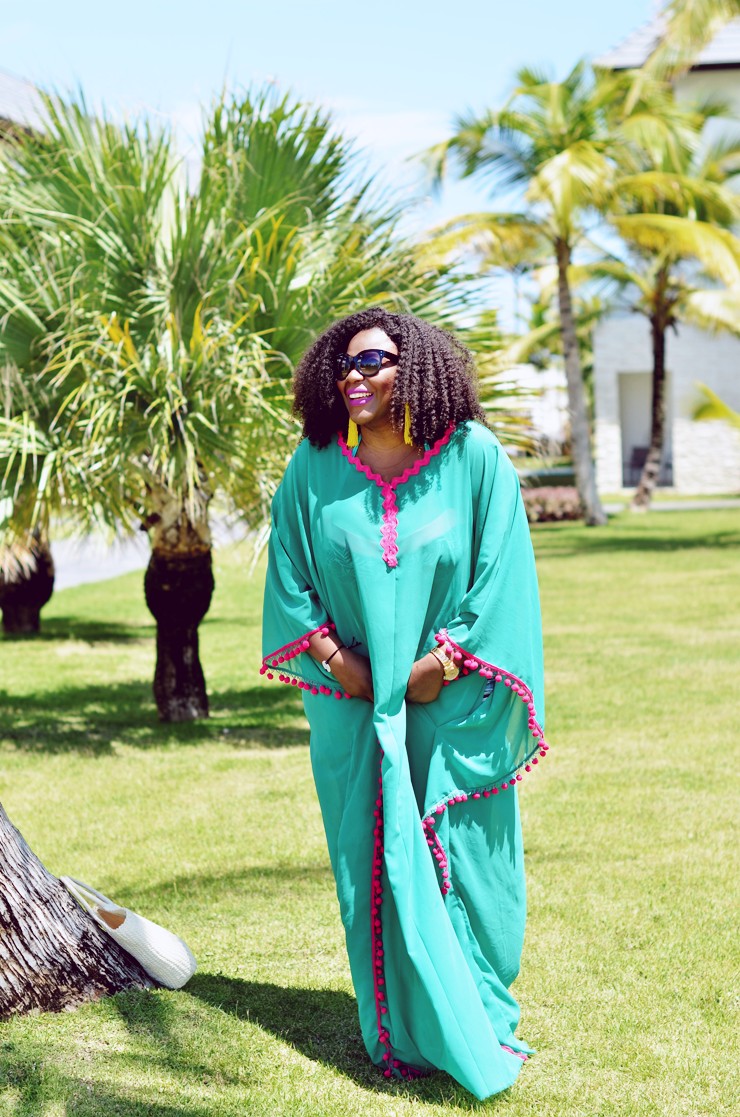 How to a make a kaftan coverup- Travel blogger-chic punta cana