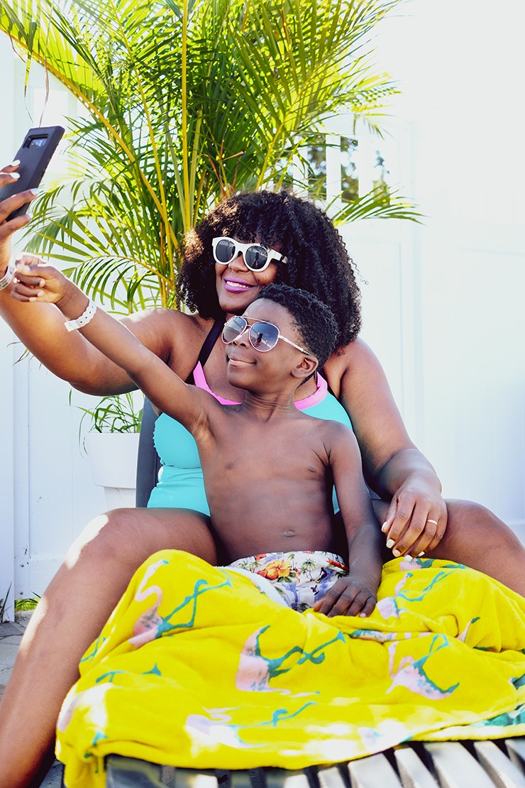 Capturing vacation photos with your mobile device- Toronto mommy blogger