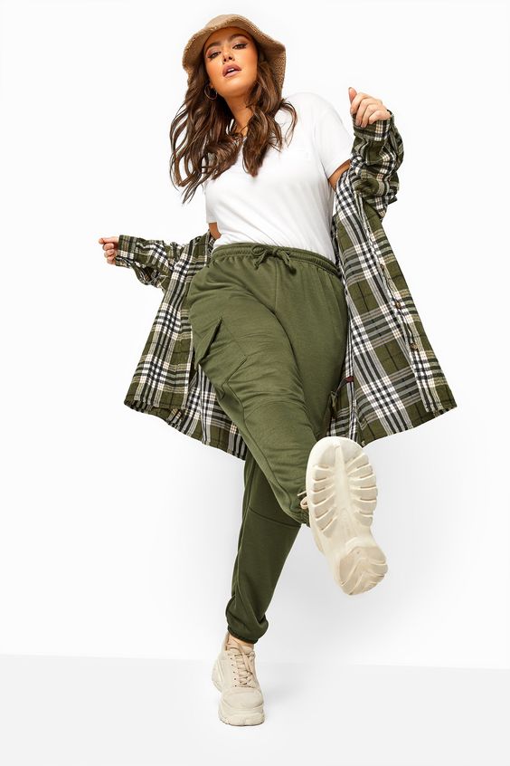 
Plus Size Shacket Outfit in 2021 | 

plus size shackets 
Plus size shacket 
Plus size Canada